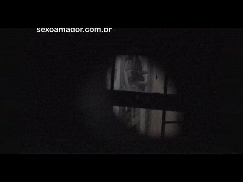 ❤️ Blondie gëtt geheim vun engem Quartier Voyeur verstoppt hannert huel Zillen opgeholl Super Porn op lb.courseclass.ru ❌